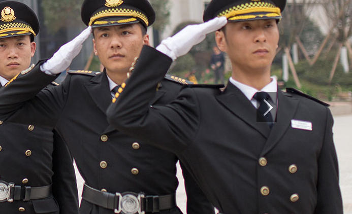 銀行保安日常需承擔(dān)哪些核心職責(zé)？需具備哪些能力？